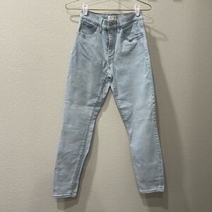 Lucky Brand Light Jeans